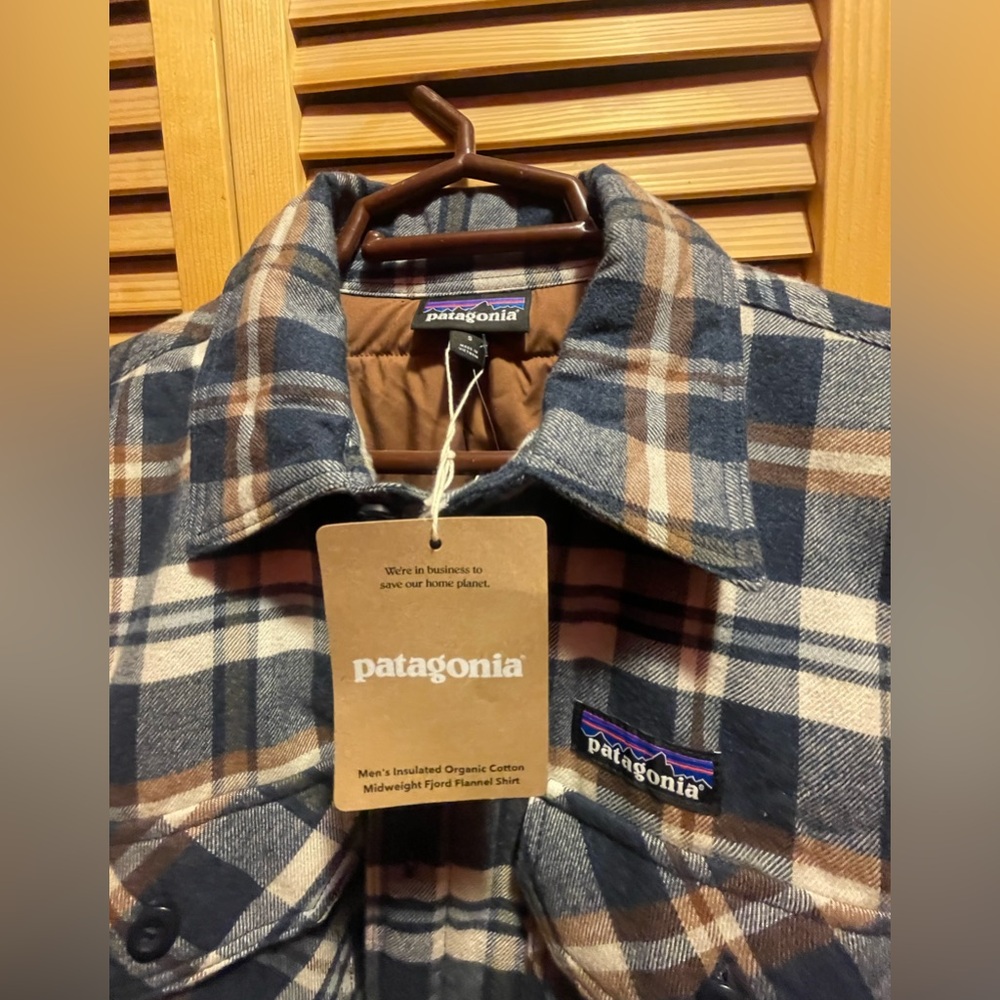 Patagonia Insulated Fjord Flannel Shirt Jacket